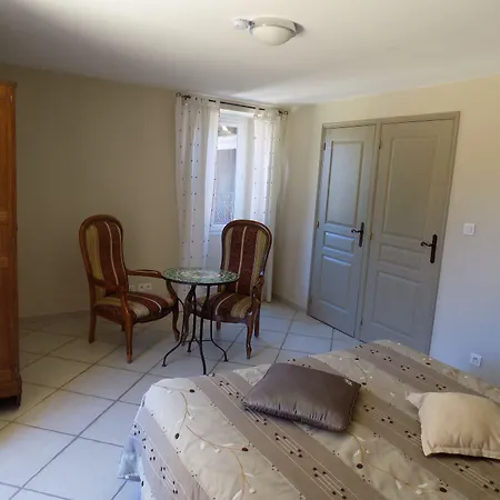 丽焦娜特酒店 住宿加早餐酒店 Nabirat