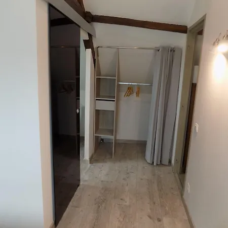 丽焦娜特酒店 住宿加早餐酒店 3*