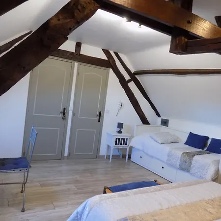 Le Jaonnet Couette-café 3*