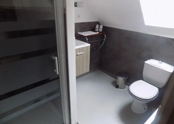 Oda ve Kahvaltı Le Jaonnet 3*